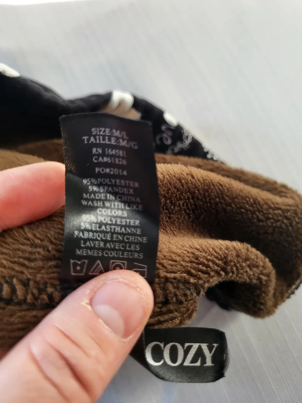 Women’s Black Heart Print Leggings - Picture 4 of 5